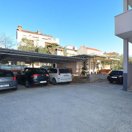 Copacabana Beach Apartments Trogir Buitenkant foto